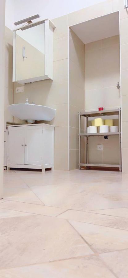 H Comfort Studio 3P Km Wina Bagian luar foto