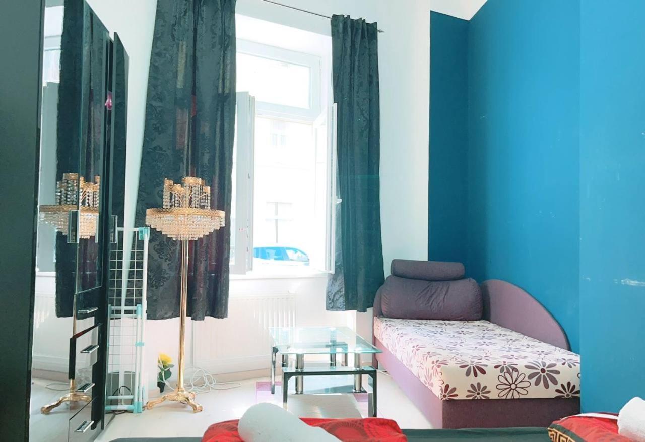 H Comfort Studio 3P Km Wina Bagian luar foto